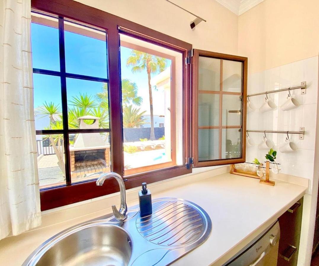 Villa Agatha, Vacaciones En Familia En Lanzarote Playa Blanca  Buitenkant foto