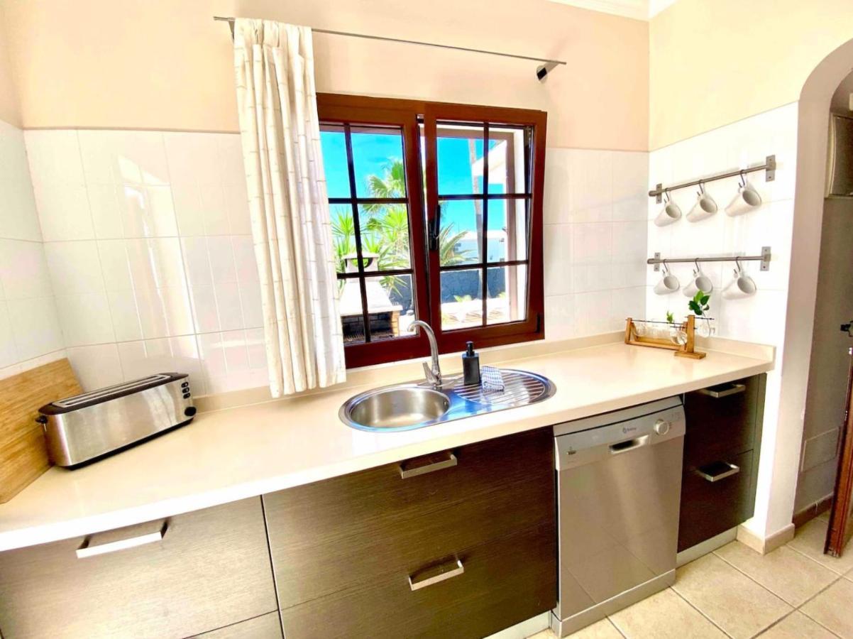Villa Agatha, Vacaciones En Familia En Lanzarote Playa Blanca  Buitenkant foto